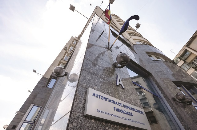 Modificările propuse de ASF pentru sistemul de pensii private Pilon II, care includ comision unic și putere mai mare a Autorității, merg la promulgare la președintele Iohannis. Curtea Constituțională a respins obiecțiile de neconstituționalitate