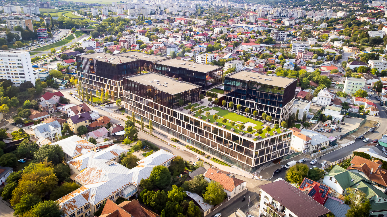 Grupul Iulius, dezvoltatorul imobiliar controlat de Iulian Dascălu, a semnat un parteneriat cu Medcity pentru deschiderea unui centru medical în cadrul Palas Campus Iași, inclus în rețeaua de clinici Emerald