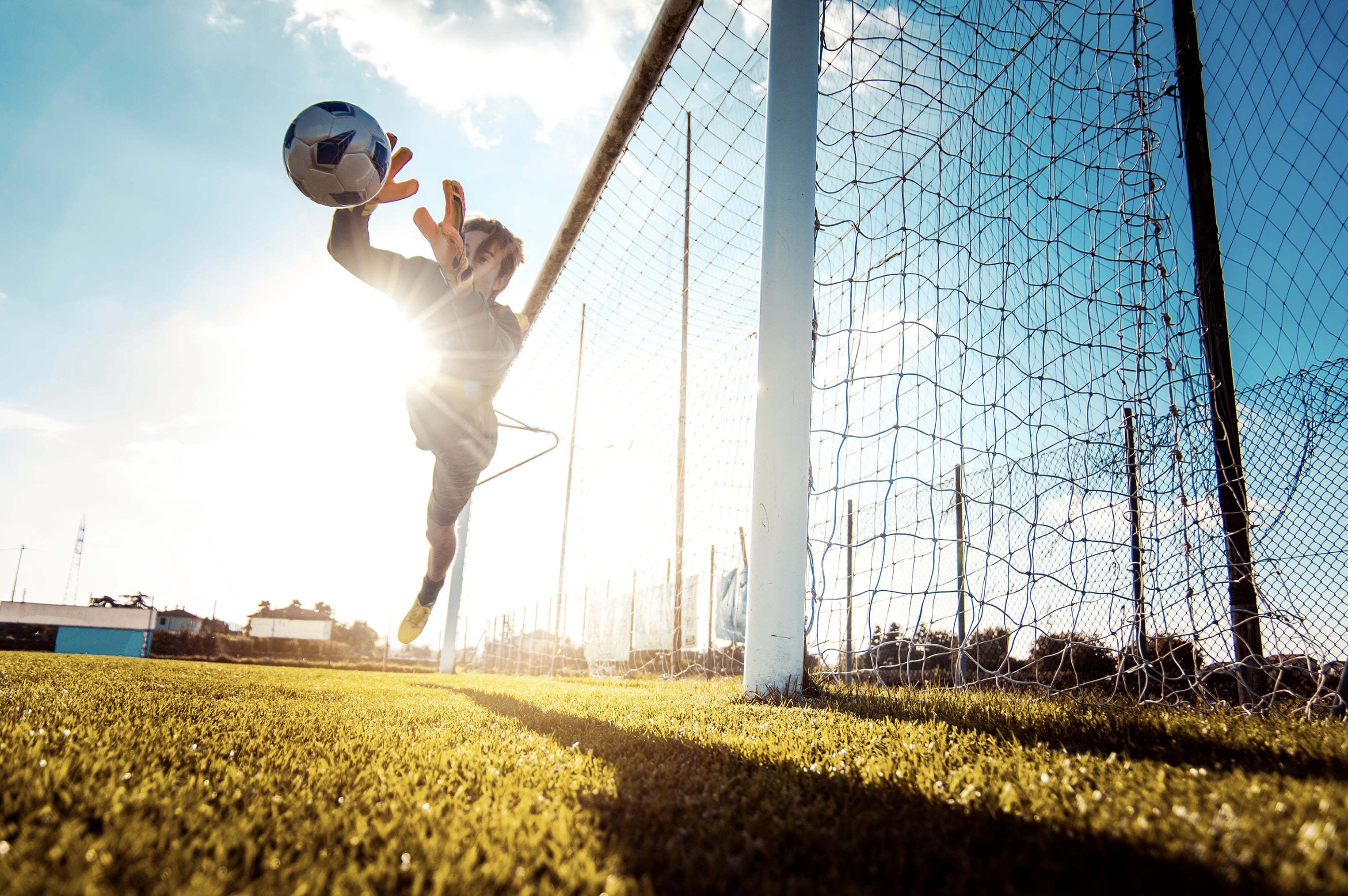 (P) CUM ALEGI POARTA DE FOTBAL PENTRU ANTRENAMENTE ȘI COMPETIȚII?