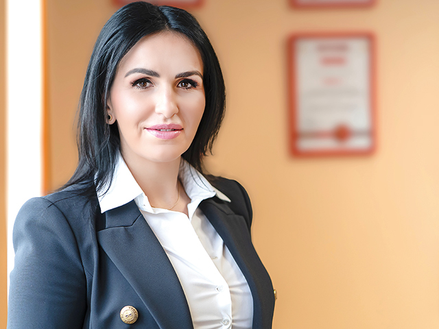 100 Cele mai puternice femei din business: Loredana Apreutese, General manager, International Alexander Holding: „Libertatea mea înseamnă astăzi alegeri multiple care m-au conturat de-a lungul anilor în ceea ce sunt acum”