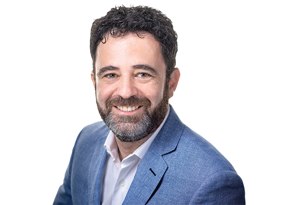 Povestea managerului român a cărui carieră s-a dezvoltat imediat după căderea Lehman Brothers: cum a reușit să „îmblânzească” riscul și să devină CEO profitând de crize