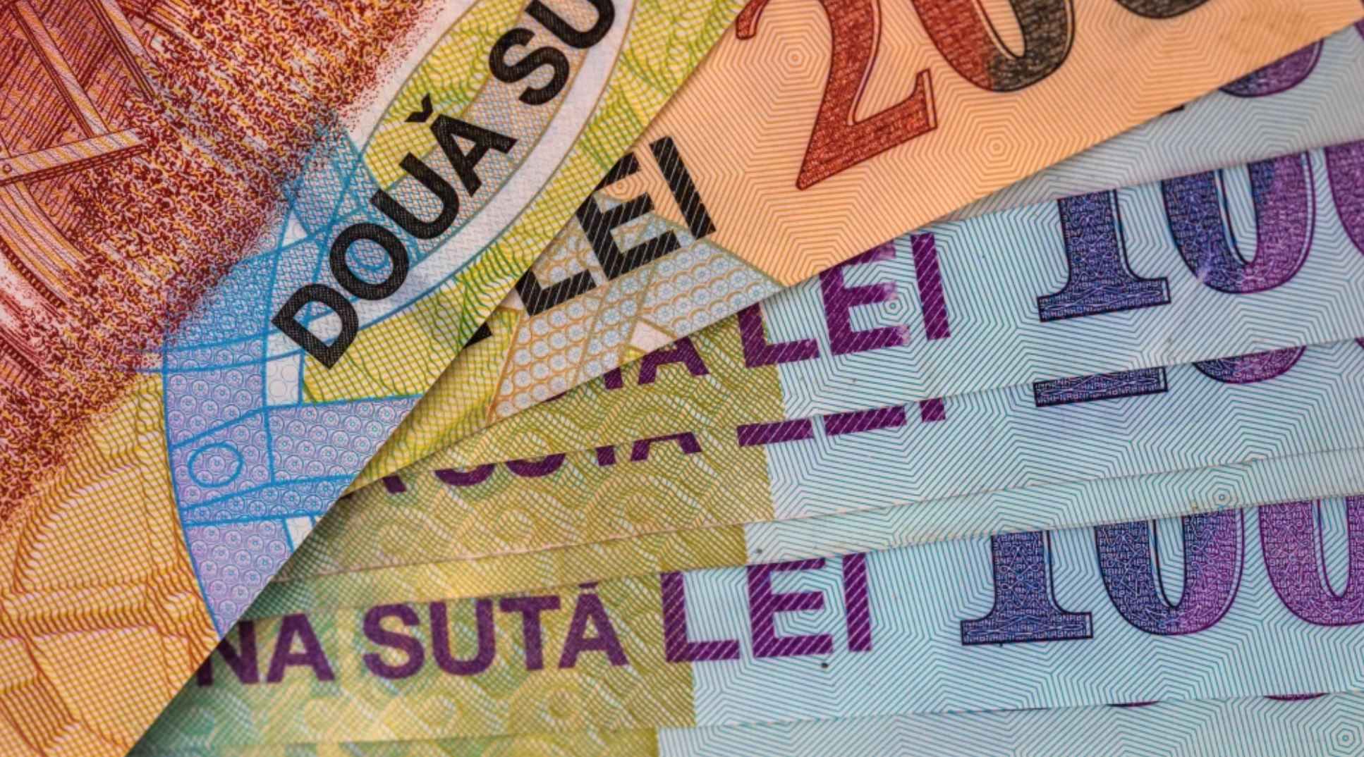 Se dau până la 10.000 de lei de persoană. Care sunt condițiile și cine primește aceste vouchere