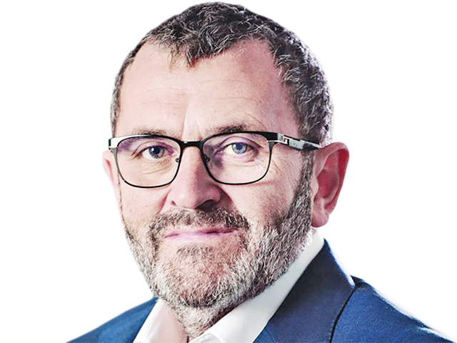 Citatul săptămânii: Michael Schmidt, Automobile Bavaria: În domeniul auto nu simțim nicio criză acum. În trecut au existat sincope, dar domeniul de lux nu dă semne de scădere. Din contră