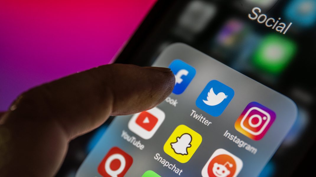 Spill: Noua platformă socială lansată de un grup de foști angajați Twitter