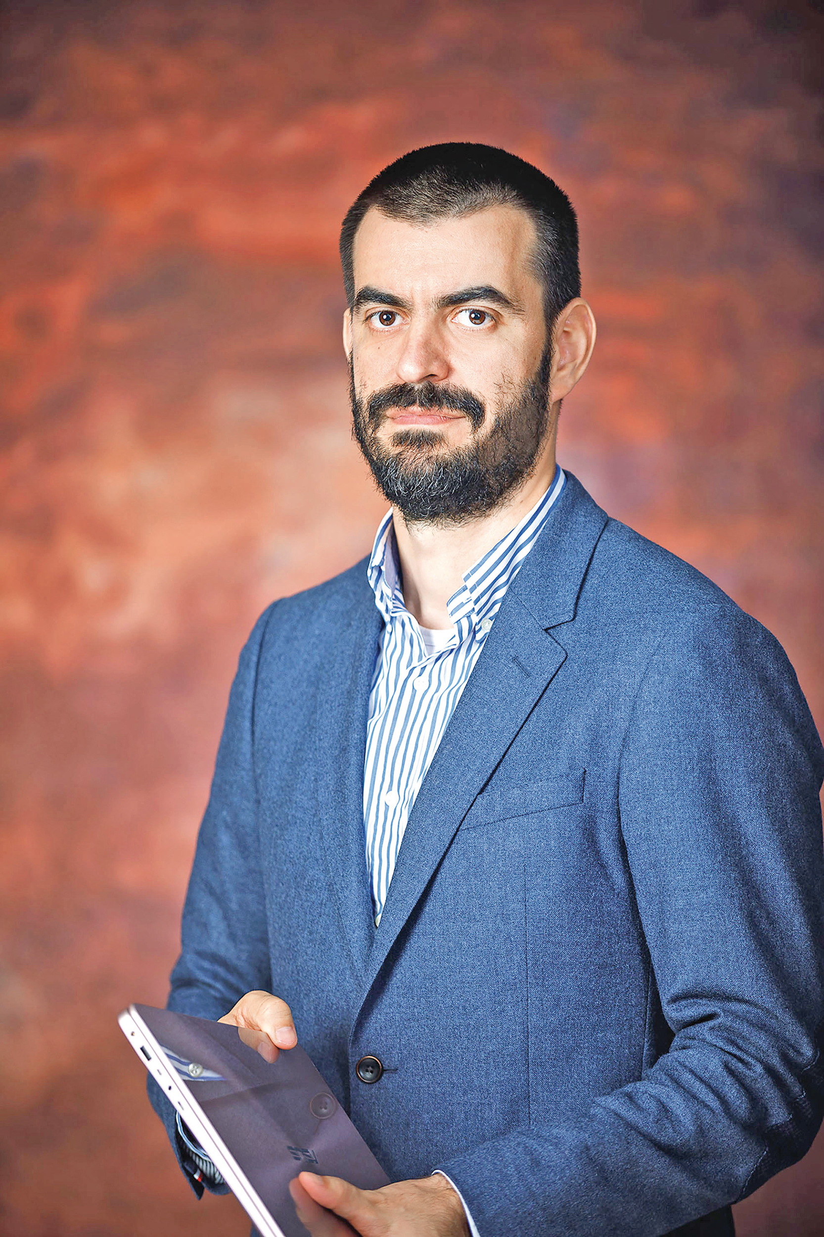 Povestea românului care visa să devină istoric, arheolog sau cercetător, însă în urmă cu 18 ani a ales o altă cale prin care face milioane de euro
