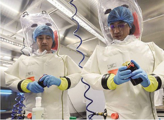 Coronavirusul a „scăpat” din laboratorul Wuhan, susține o investigație de la Sunday Times Insight