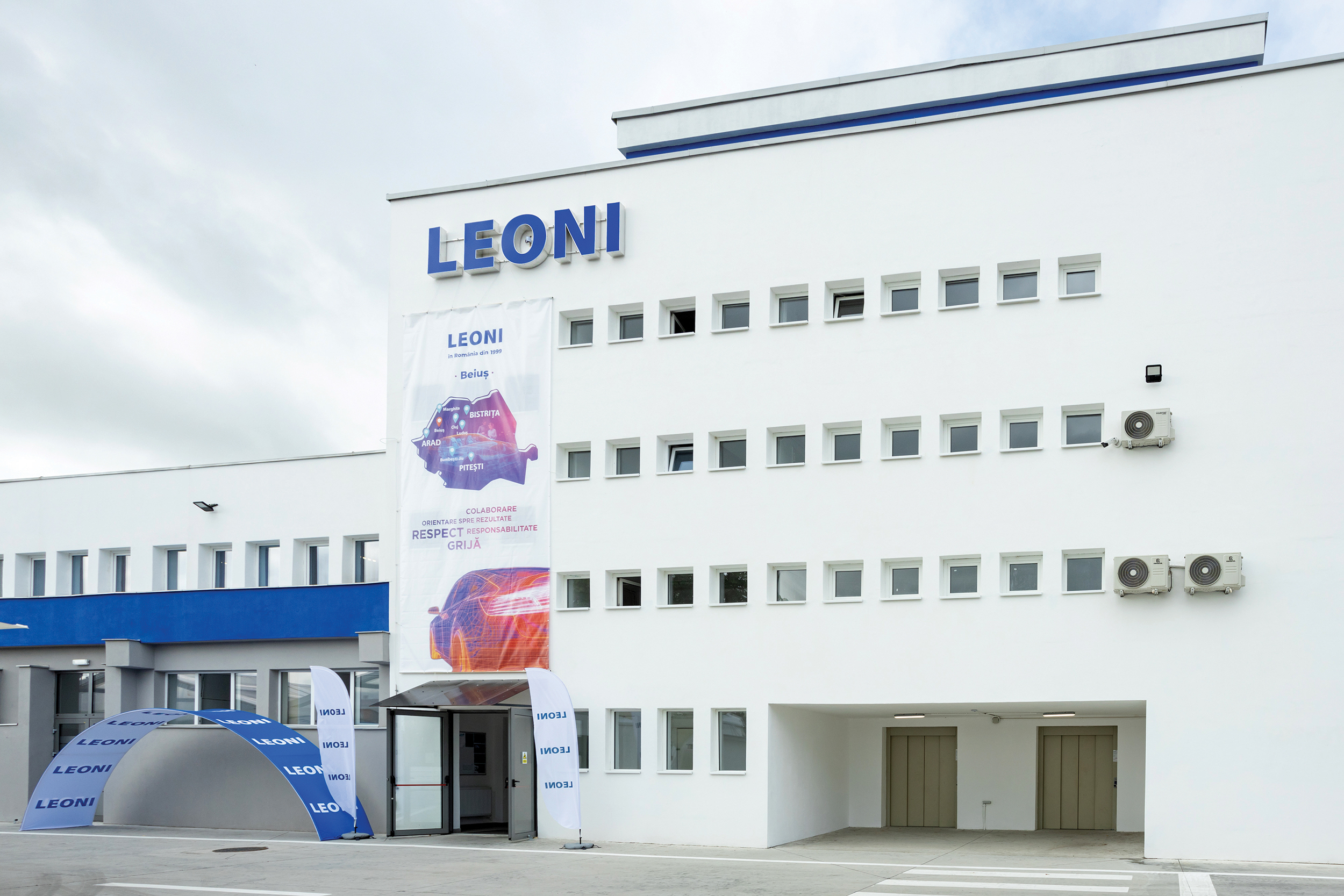 LEONI deschide un nou centru de producție în România