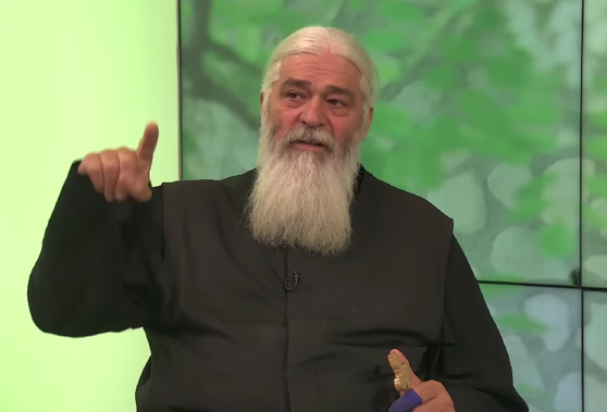 Părintele Calistrat: "10% din ce câștigi la nuntă trebuie să dai la biserică". „Ai citit în Scriptură ce înseamnă zeciuiala?"