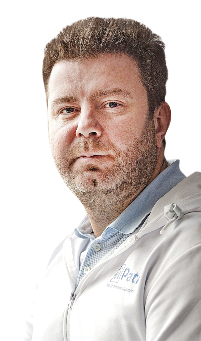 Daniel Dines va demisiona din poziția de co-CEO al UiPath. Rob Enslin va deveni director general unic
