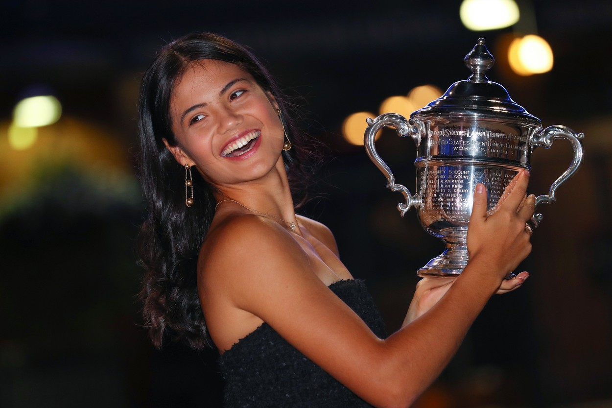 Emma Răducanu este cea mai bine plătită jucătoare britanică de tenis feminin, chiar dacă nu joacă