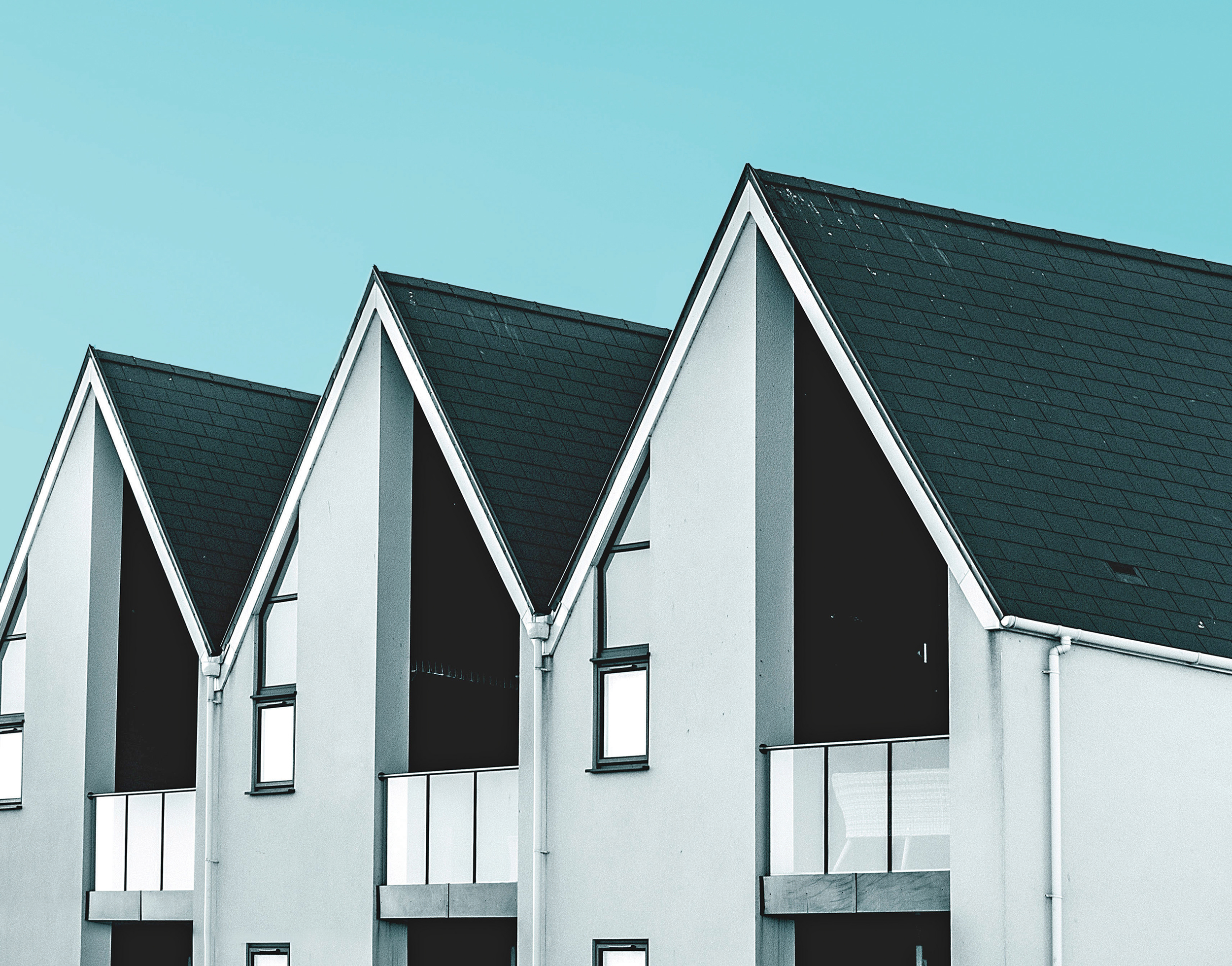 6 luni de foc pentru imobiliarele românești: ce a fost și ce urmează?