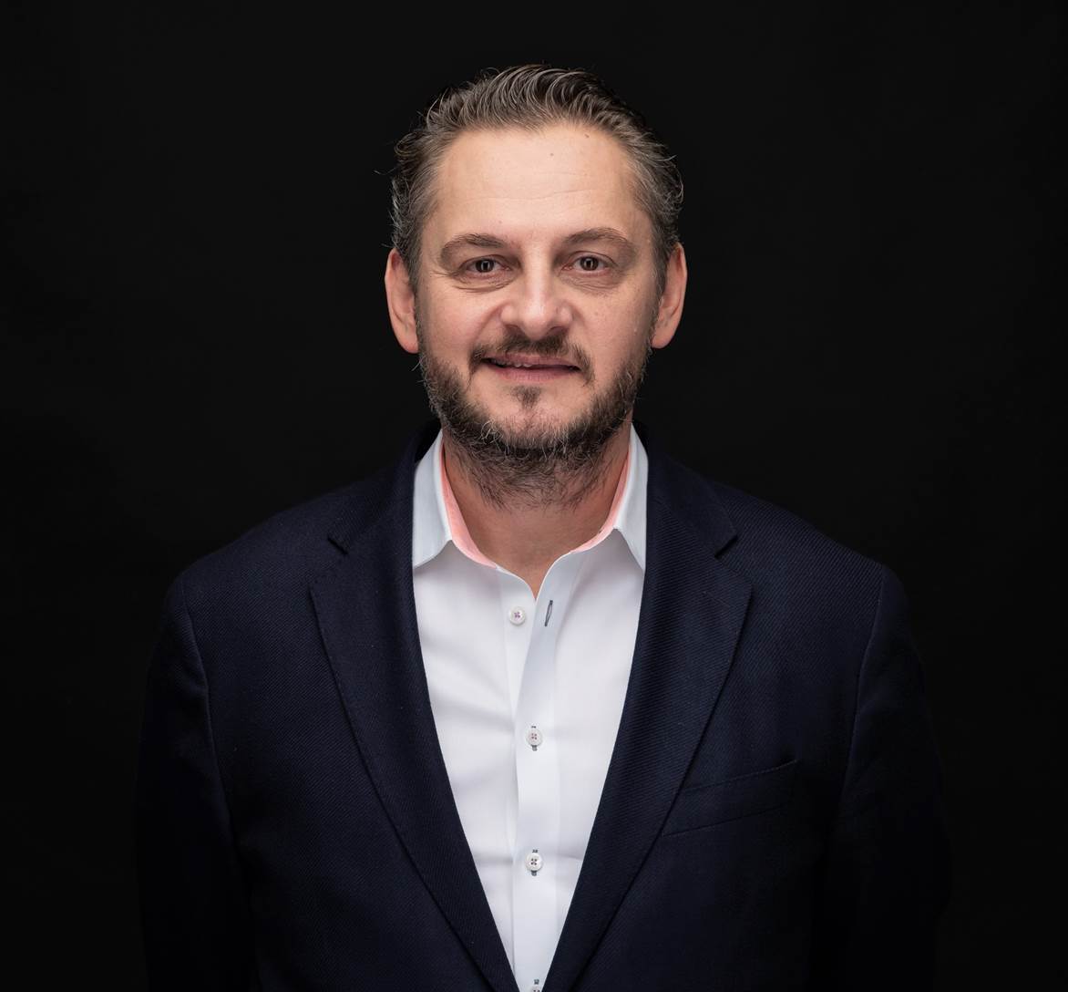 Fondul de investiții Morphosis Capital anunță un randament anual de peste 30% în exit-urile făcute din Clinicile Dentare Dr. Leahu, Medima Health și EMI. Fondul vizează o nouă investiție anul acesta