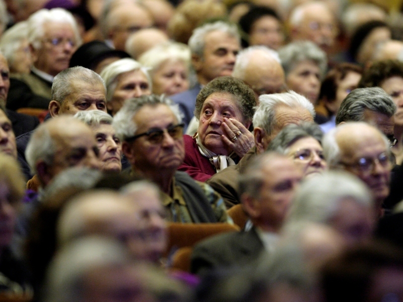 Dezastrul demografic. Anul trecut am pierdut cei mai mulți români din ultimii 30 de ani