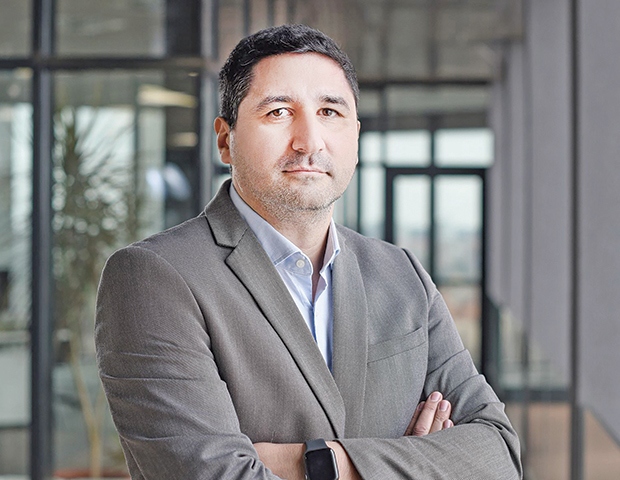 100 Tineri manageri de top. Cristian Enculescu: Liderul ar trebui să se concentreze pe oameni, pe cultură, pe implicare, având mereu în minte nevoile clienților