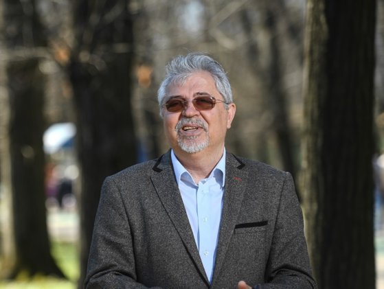Ion Doldurea n-a mai trecut pe la serviciu, după tragedia de la Crevedia. Firmele în care apar numele fiilor săi