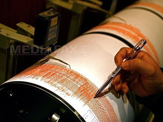 Cutremur în China. Zeci de persoane au fost rănite, sute de clădiri s-au prăbușit