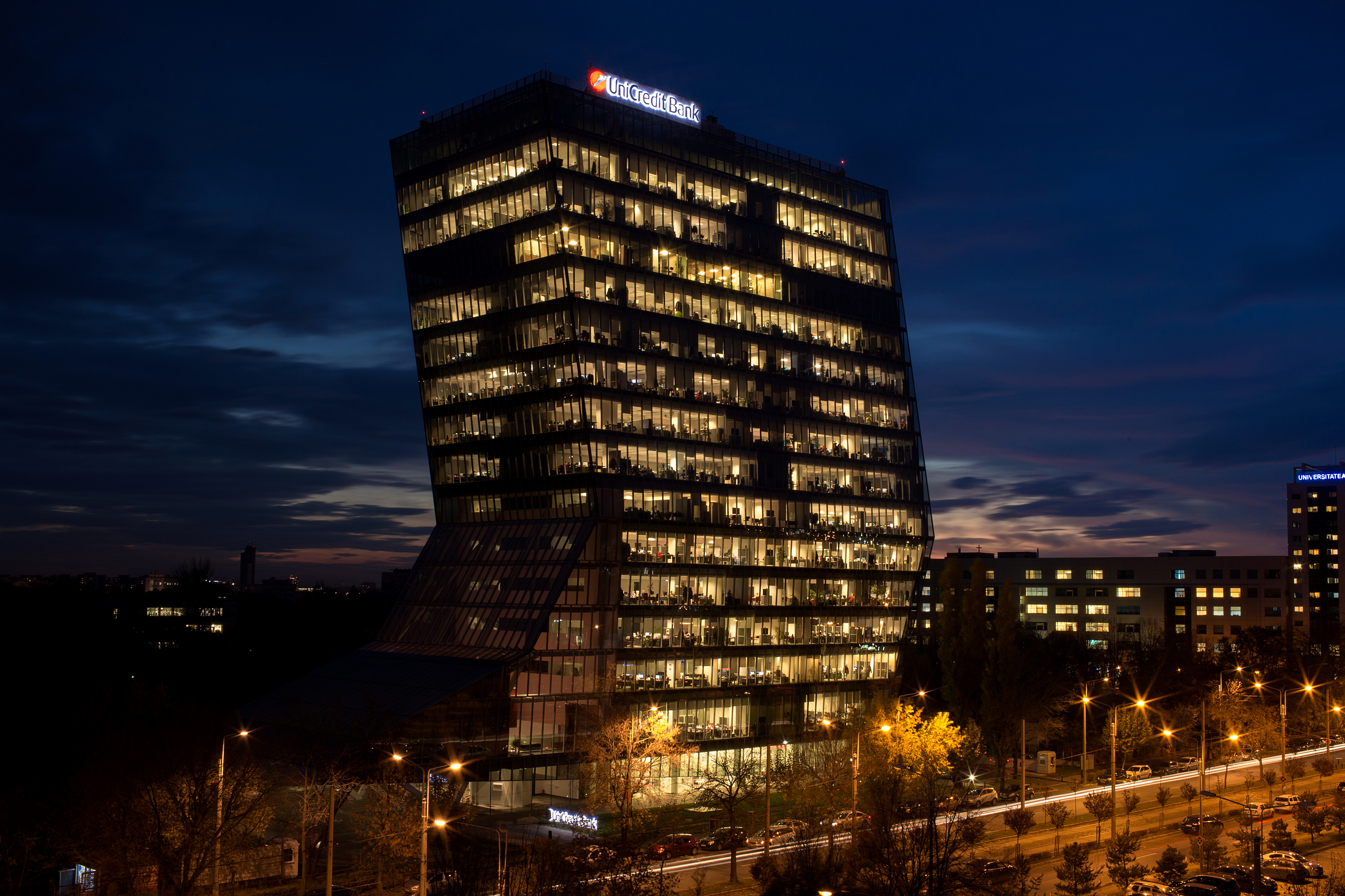 UniCredit Bank a obținut un profit de 663,8 mil. lei din România în S1/2023, în creștere cu 63,7%. Veniturile operaționale: plus 28,8%, la 1,51 mld. lei