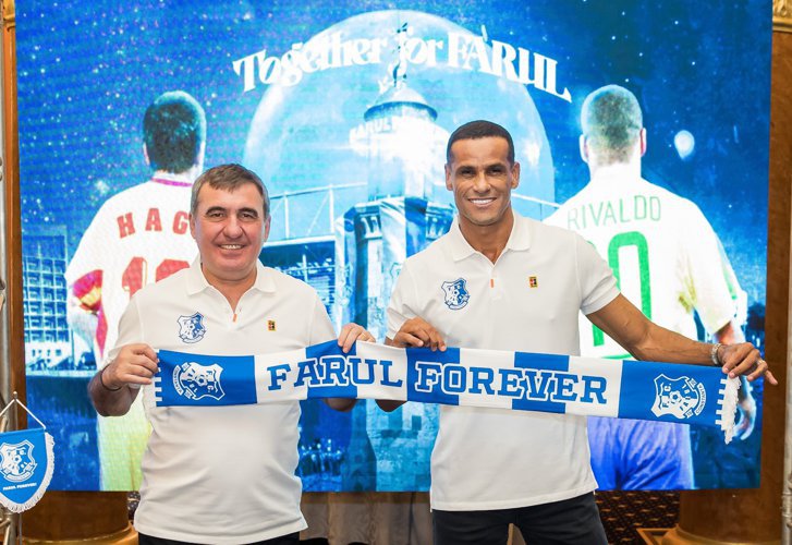 Cel mai tare "transfer" din fotbalul românesc. Rivaldo a devenit acționar la Farul Constanța