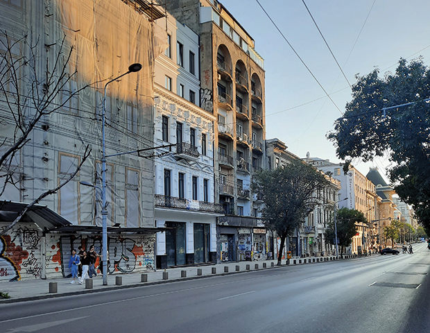 Promenada alternativă. Ce bulevard bucureștean înlocuiește treptat Calea Victoriei, una dintre destinațiile preferate ale locuitorilor din Capitală pentru plimbările de weekend