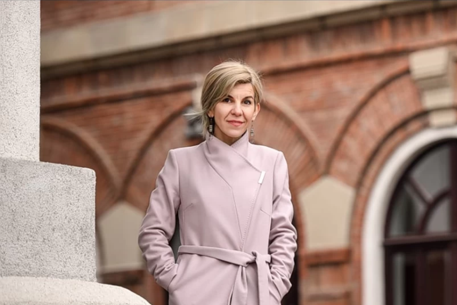 Cine este profesoara din Focșani ce intră în Top 50 profesori din lume. Povestea sa impresionantă
