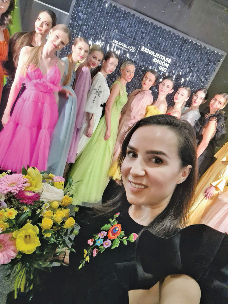 Afaceri de la Zero. Rozalia Bot a intrat în domeniul designului vestimentar cu trei mașini de croit second-hand și și-a pus numele pe propriul brand de haine