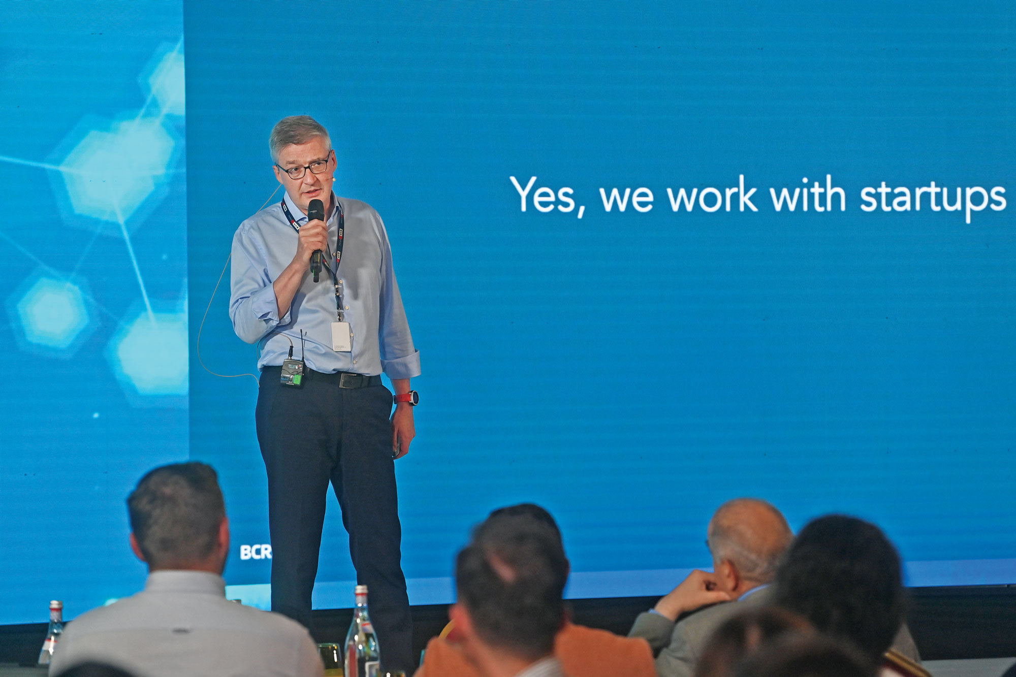 După cinci ani în care a investit în dezvoltarea acceleratorului InnovX, BCR face un nou pas pentru dezvoltarea ecosistemului de start-up-uri tech. Ce proiect lansează