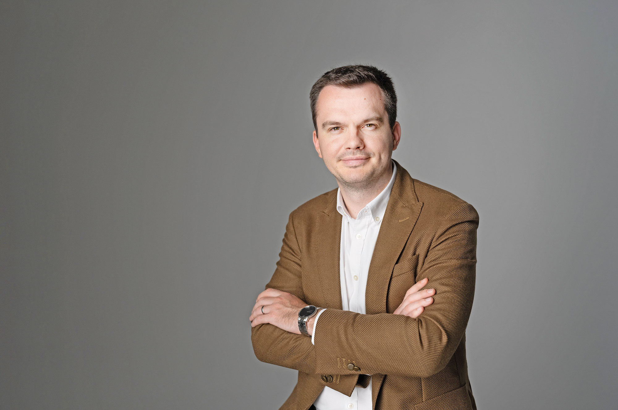 100 Tineri manageri de top. Cosmin Toader, Raiffeisen Bank România