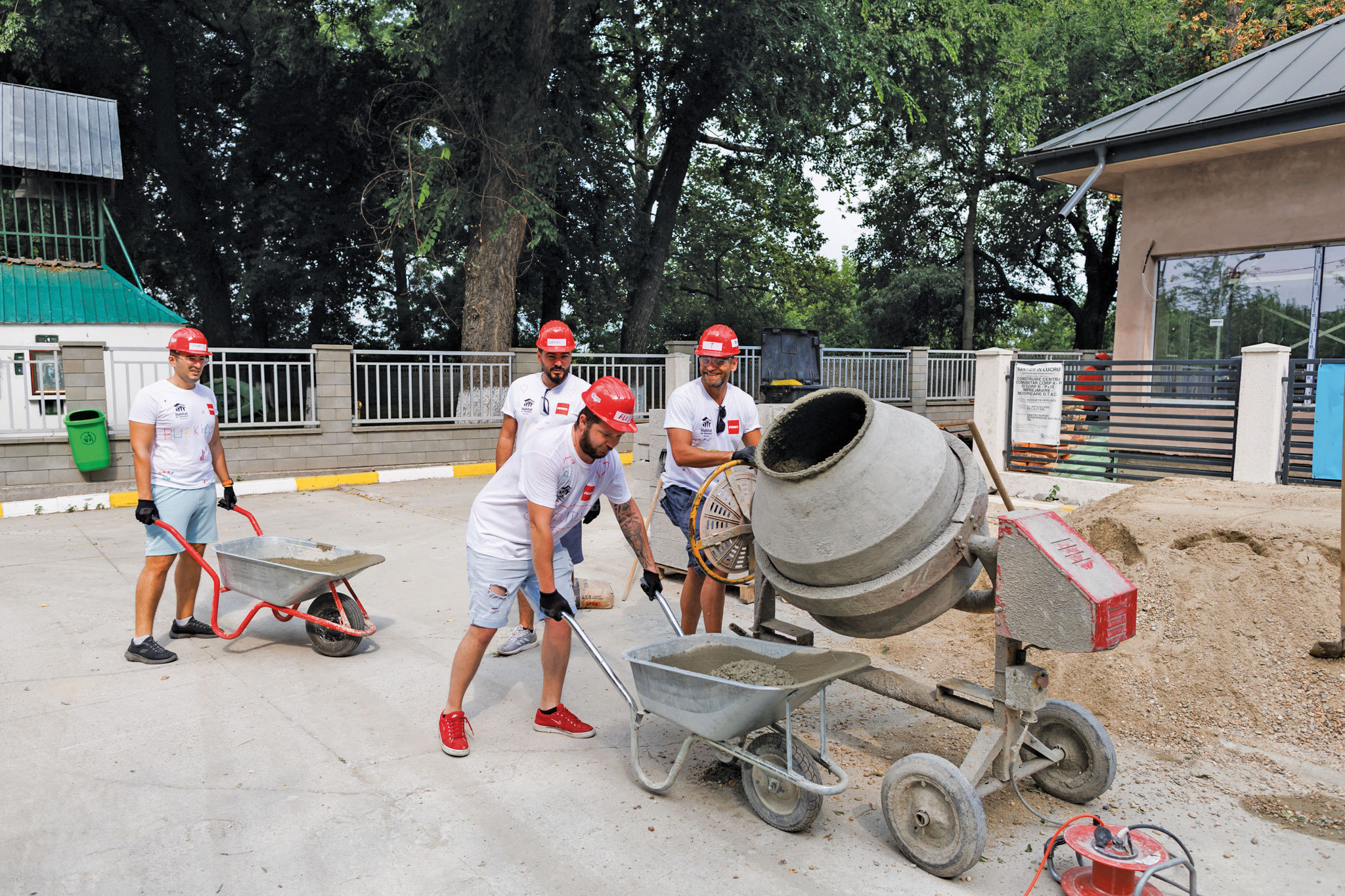 CSR 2023. Descoperă lumea cu fiecare pluș!