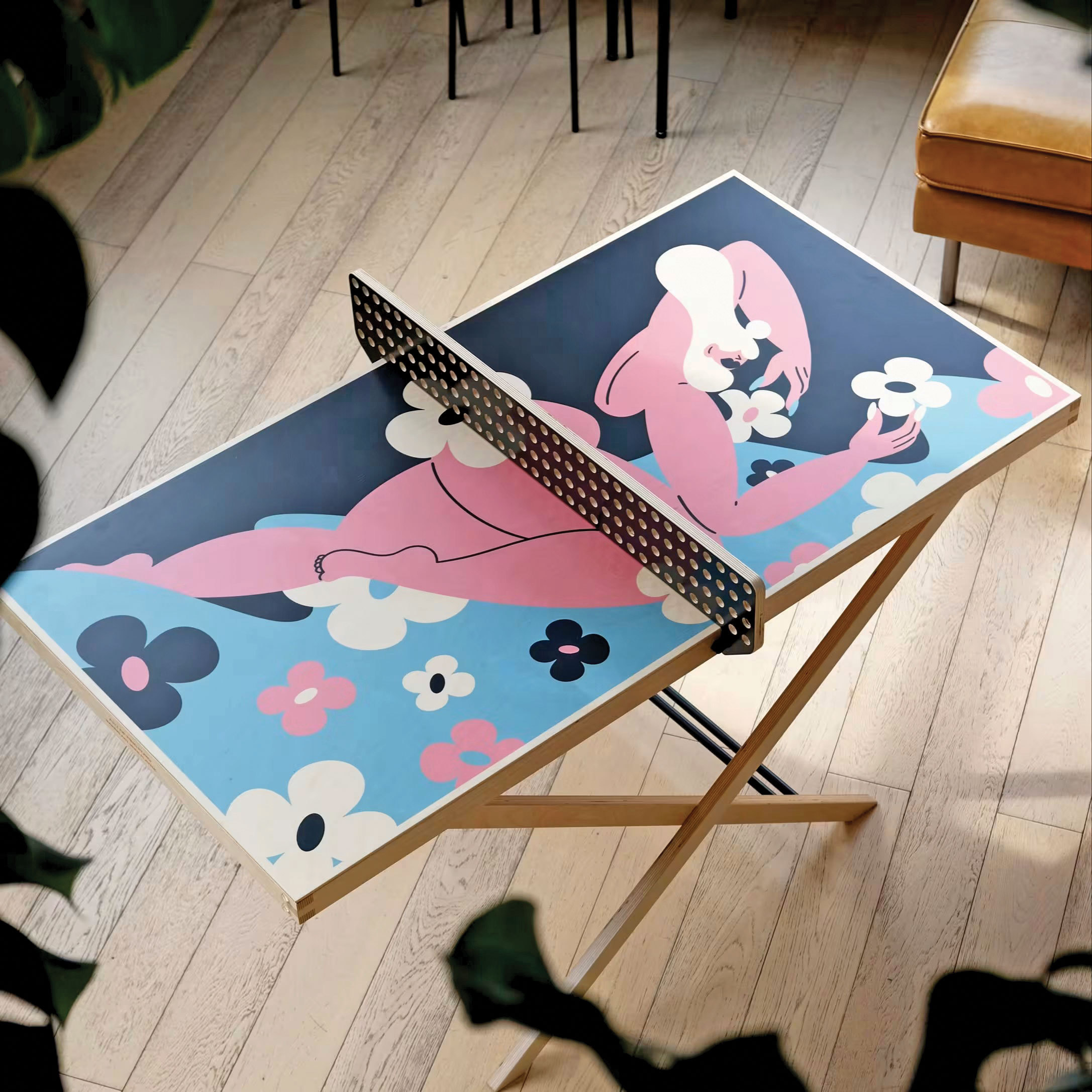 Ping-pong pe perete