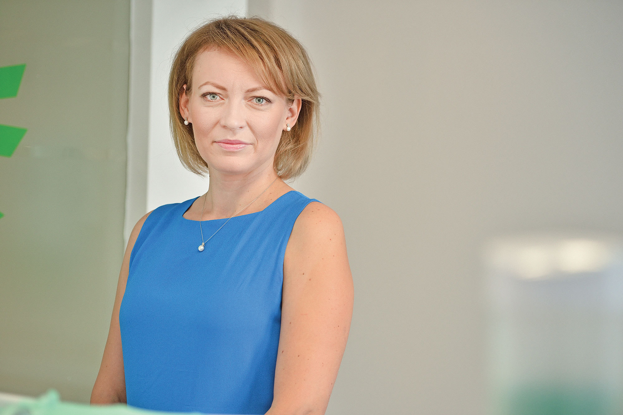 100 Tineri manageri de top. Raluca Gabriela Drăghici, Junior Med