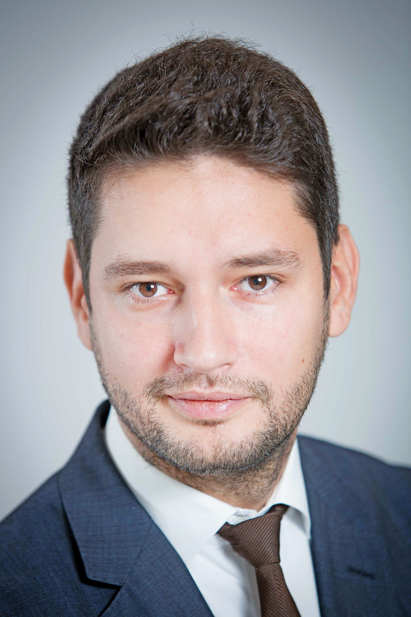 100 Tineri manageri de top. Răzvan Ungureanu, Deloitte România