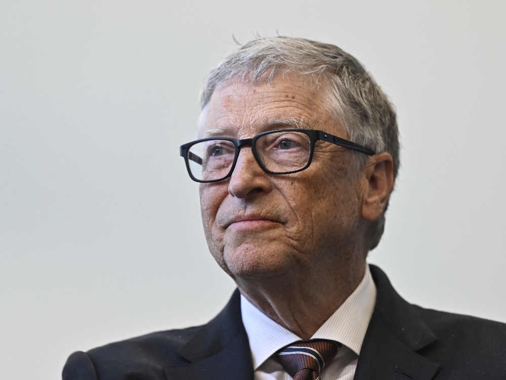 Miliardarul Bill Gates, acționar într-una dintre cele mai noi și la modă afaceri din lume, ce vine acum și în România