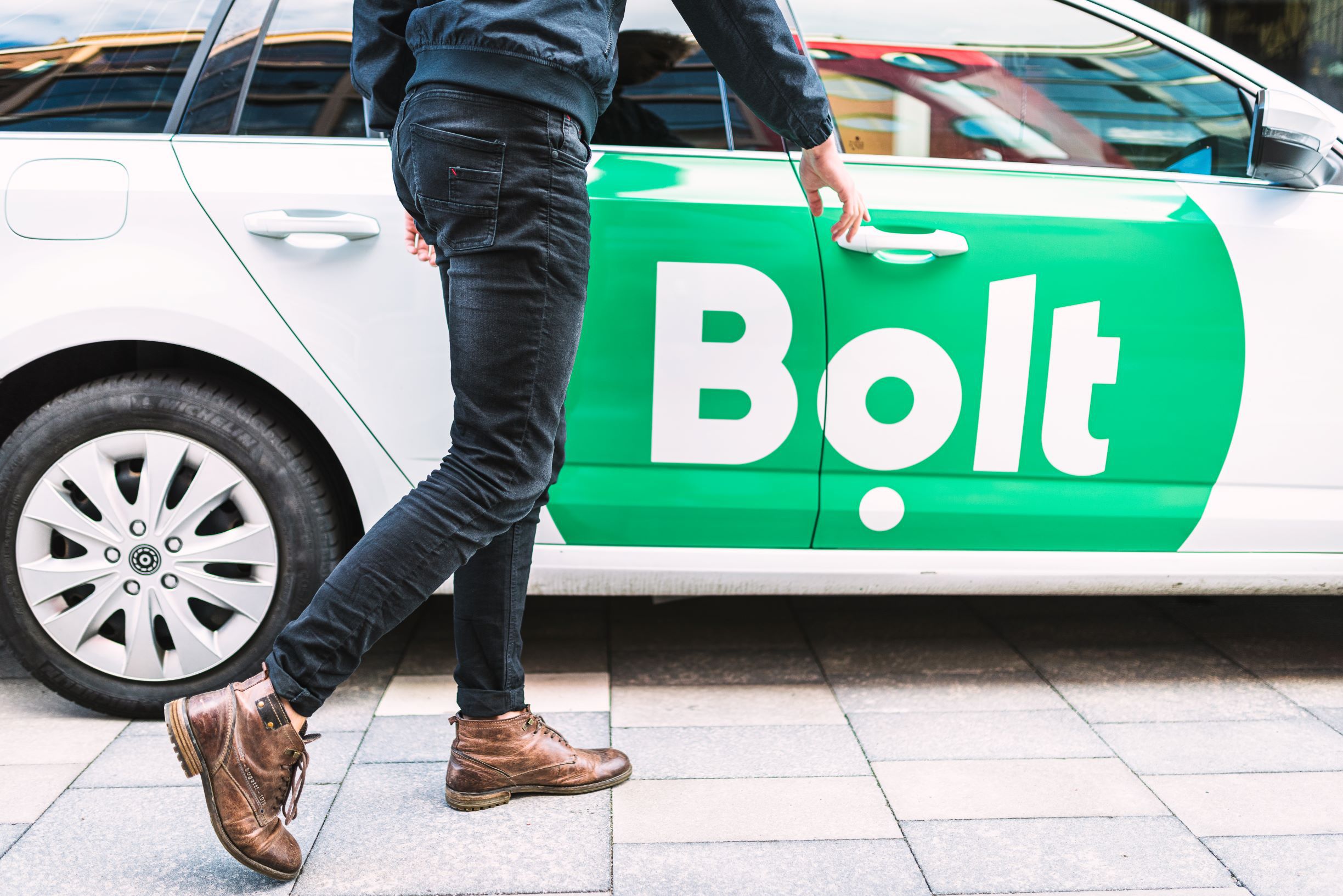 Serviciul de transport alternativ Bolt este disponibil în 29 de orașe din țară după extinderea în Satu Mare