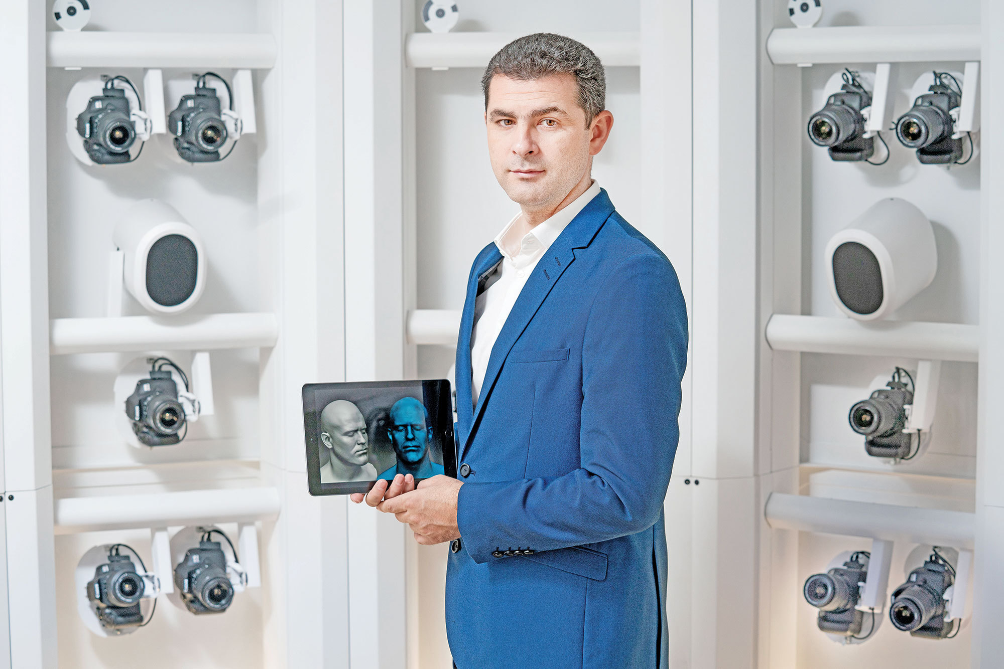 100 Tineri manageri de top. Florian Bucă, Soft Tehnica