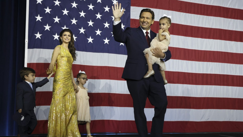 Alegerile din SUA: Ron DeSantis, guvernatorul Floridei, și susținătorii săi au cheltuit mai mult decât Donald Trump, Joe Biden și alți candidați la președinția SUA, alimentând o bătălie publicitară politică care a costat deja 250 de milioane de dolari, cu aproape un an înainte de alegeri
