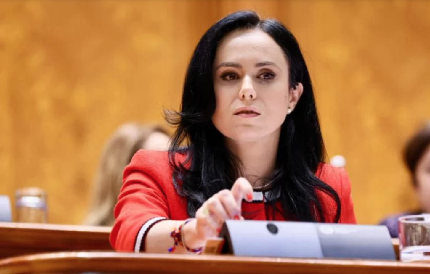 Modificări la concediul de maternitate! Ministrul Muncii, un nou anunț după aprobarea Legii Pensiilor