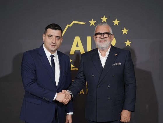 Omul de afaceri care l-a lăsat cu mâna întinsă pe George Simion