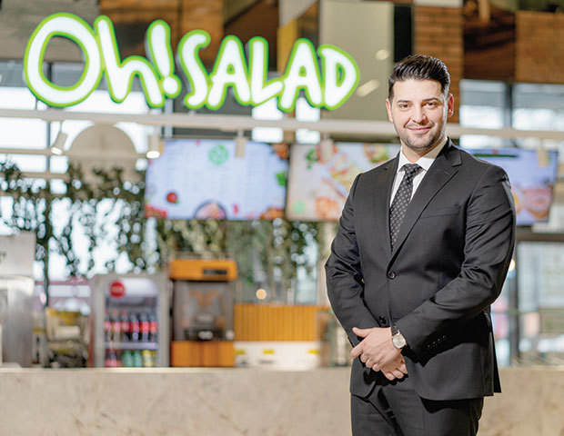 100 Tineri manageri de top. Victor Dobrescu, Oh Salad
