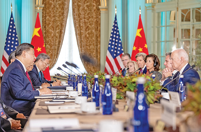 Se vor împăca SUA și China? Un mesaj de prietenie al președintelui chinez a fost ovaționat în picioare de elita businessului american. Xi Jinping a recunoscut că economia țării sale are nevoie de banii și tehnologia americanilor