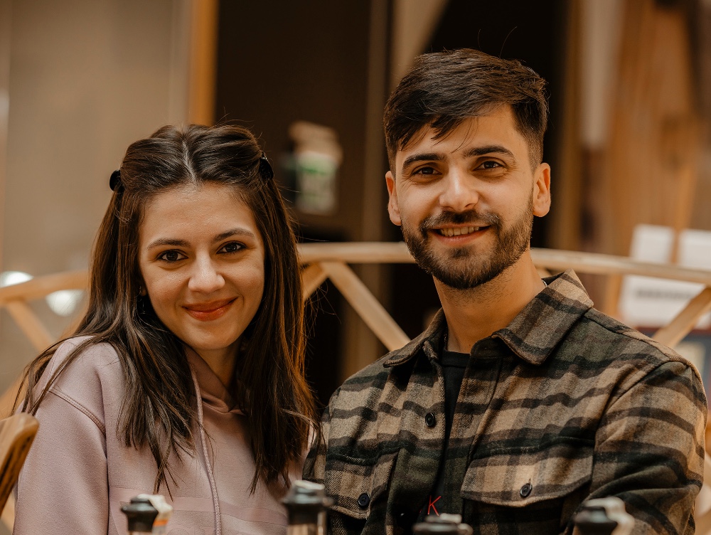 Povestea tinerilor care duc unul dintre cele mai iubite produse românesti la un alt nivel și vor sa îl facă să ajungă pe rafturile magazinelor din Europa