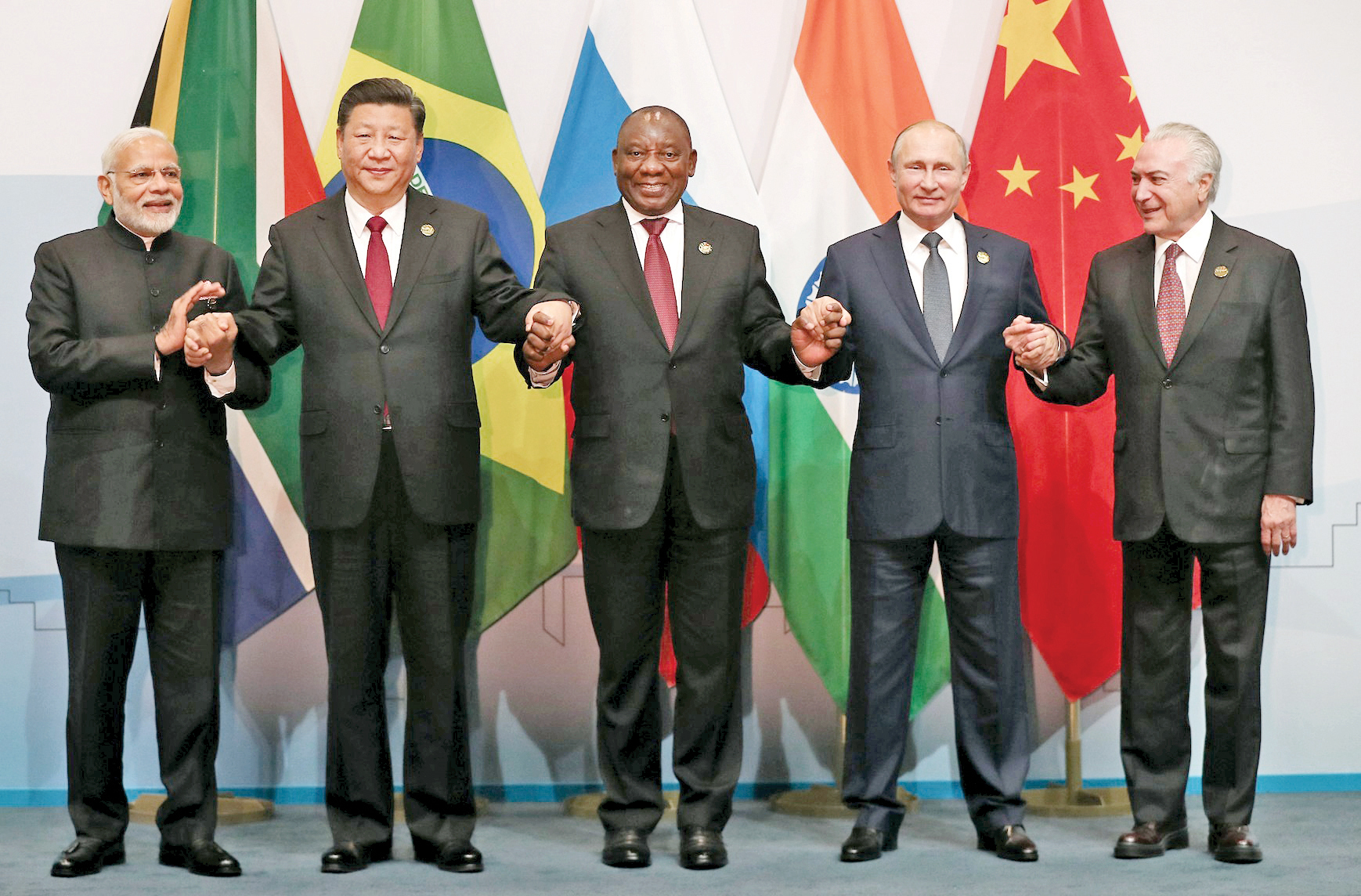 Arabia Saudită și Iranul s-au alăturat axei Rusia-China sub paravanul BRICS. Saudiții ar fi trebuit să încheie alianțe de apărare cu Israelul și SUA