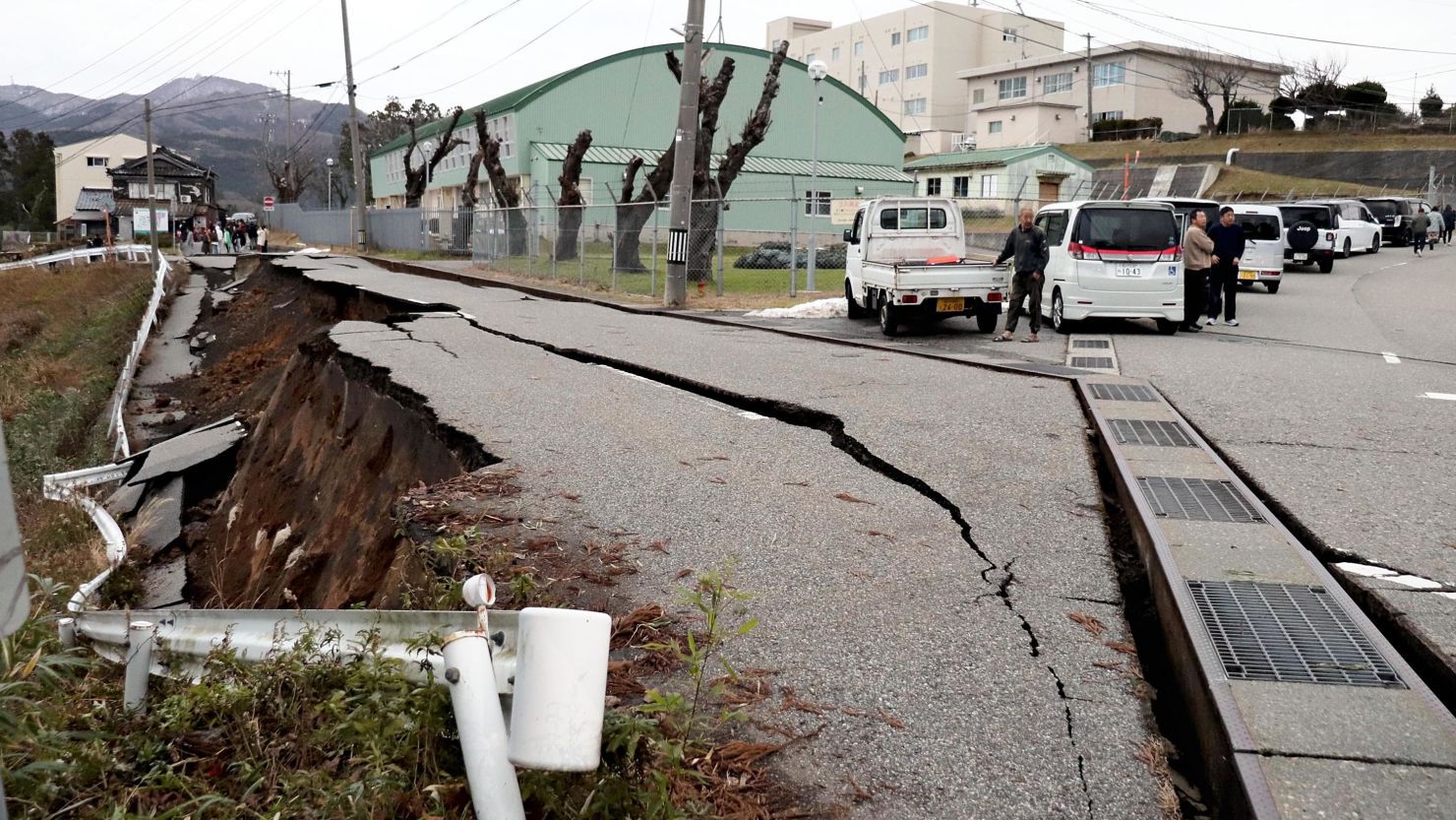 Cutremurul din Japonia: aproape 250 de persoane sunt dispărute