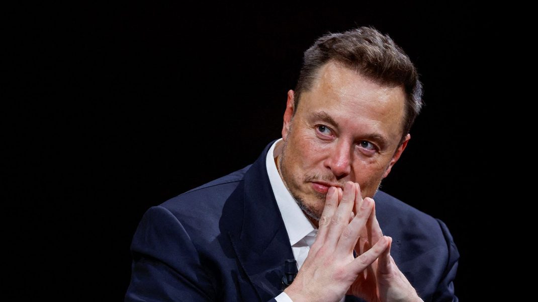 Elon Musk riscă să piardă titlul de cel mai bogat om al planetei: Pachetul salarial de 55 de miliarde de dolari de la Tesla a fost anulat de un judecător din Delaware, care a decis că această compensație fără precedent a fost aprobată în mod necorespunzător de consiliul de administrație