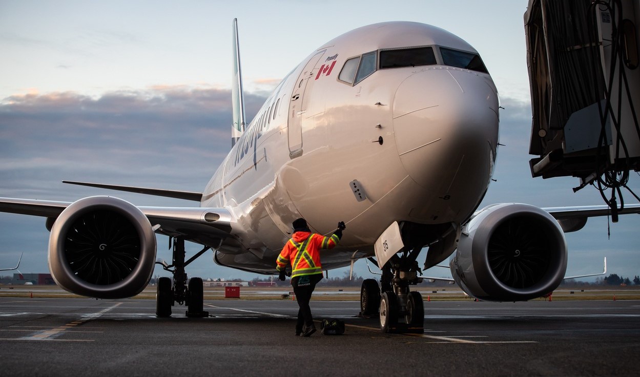 Autoritățile americane rețin la sol peste 170 de avioane Boeing 737 MAX 9