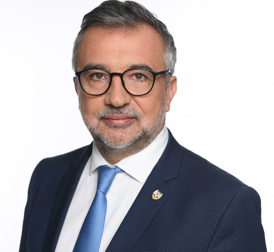 Romașcanu:Cineva vrea să destabilizeze Guvernul.Protestăm împotriva UE pe tractoare luate cu bani UE