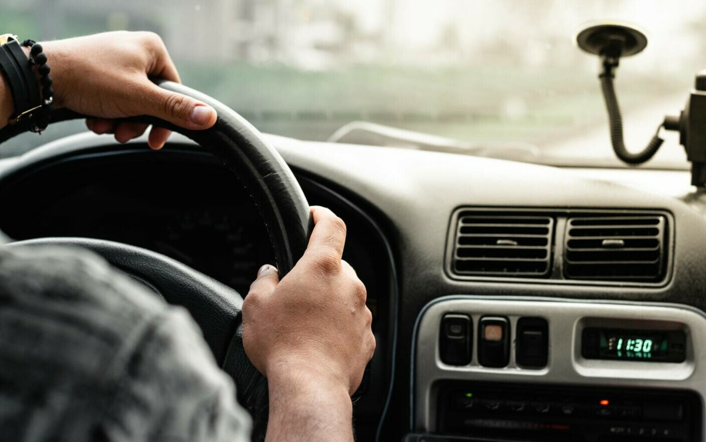 Țara vecină cu România care oferă permise de conducere gratuite. Care este motivul