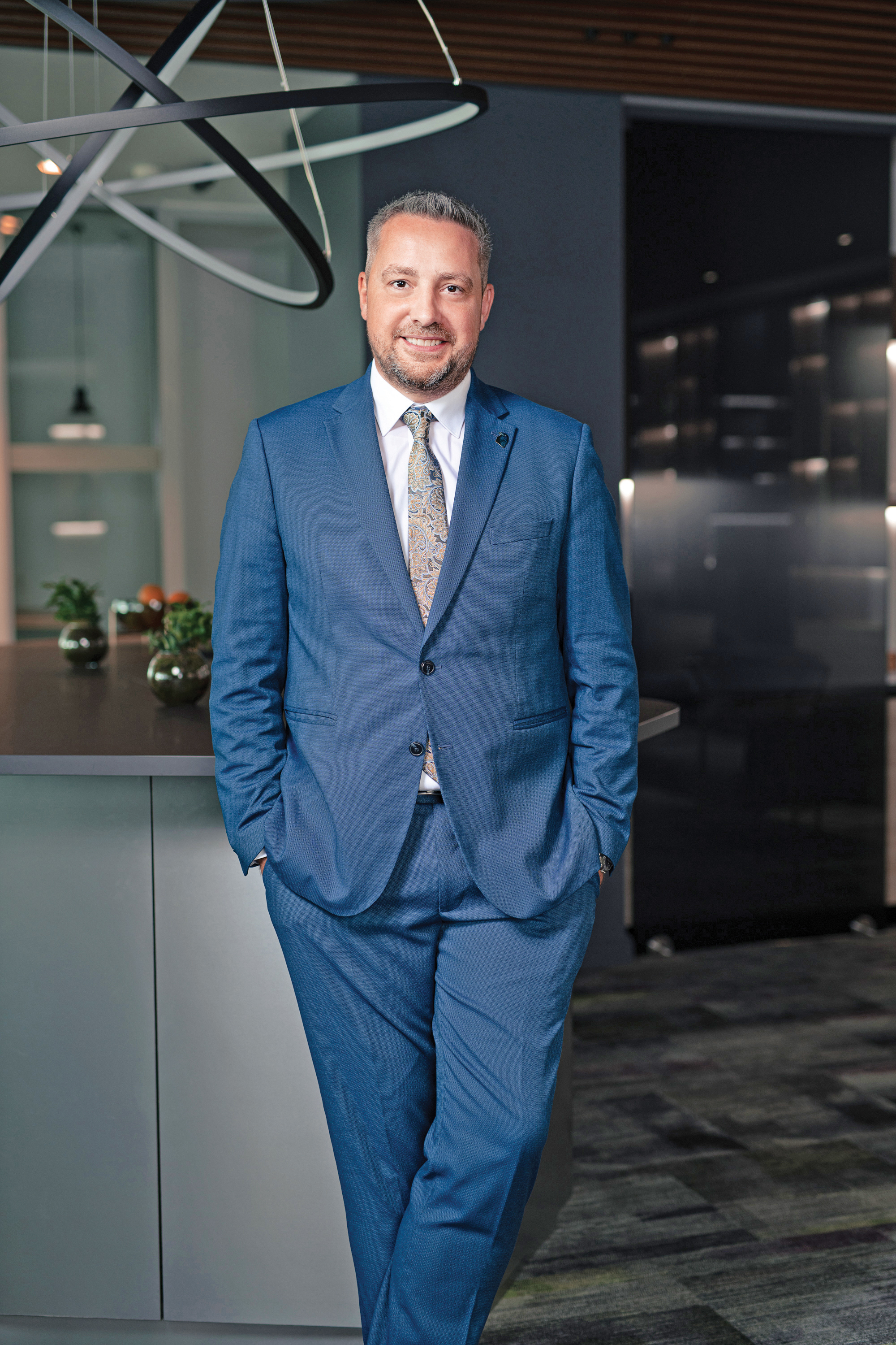 100 Cei mai admirați CEO din România - 046. Alexandru Bogdan, CEO, ROCA X