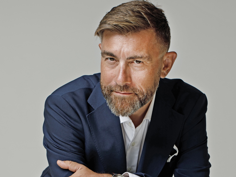 Povestea unuia dintre cei mai vechi antreprenori din România. El a creat mai multe afaceri de succes în țara noastră