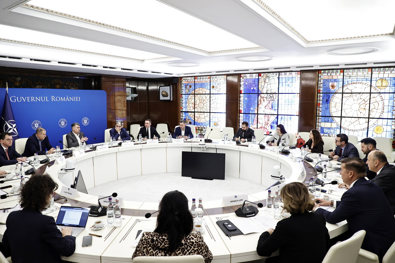 Confederația Patronală Concordia s-a întâlnit cu premierul Marcel Ciolacu pentru a discuta despre impactul măsurilor fiscale luate anul trecut și plafonările pe care executivul le impune