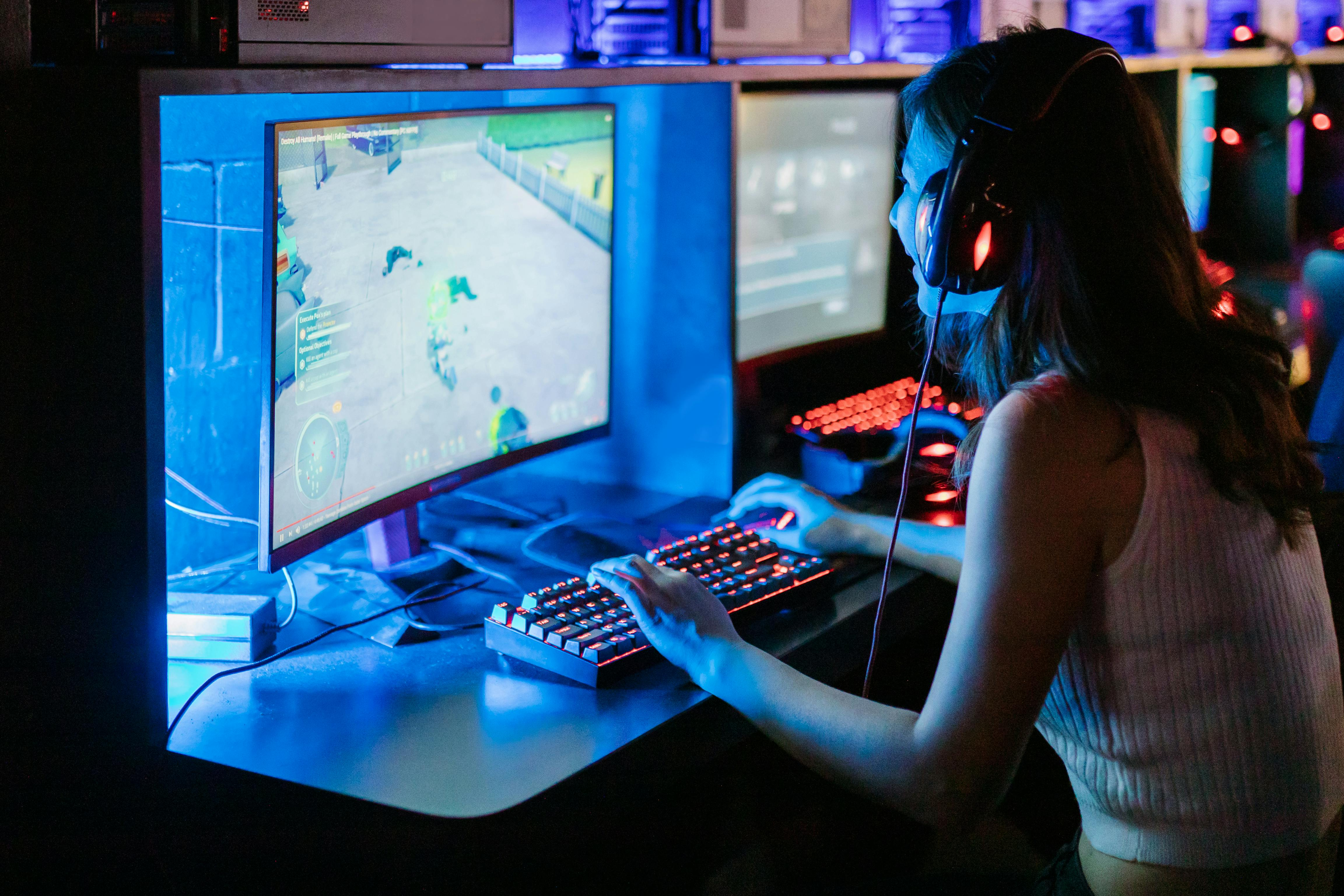 (P) Ghid complet pentru alegerea tastaturii de gaming perfecte: Cinci tipuri de tastaturi și cum să o alegi pe cea potrivită pentru nevoile tale